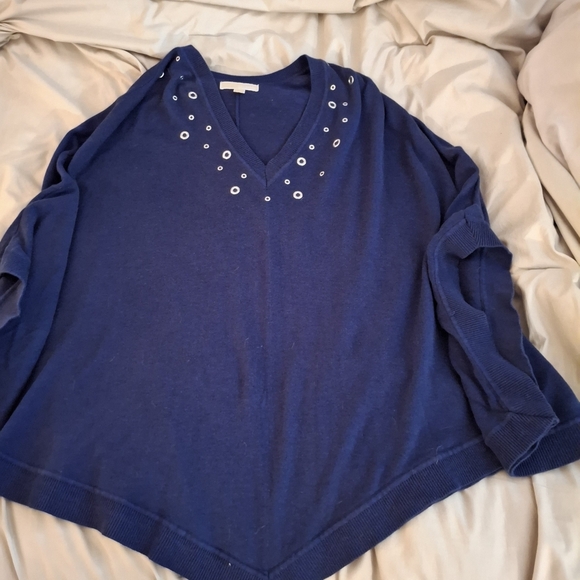 Michael Kors Dark Blue Knit Women's Poncho Sweater With Silver Grommets - Picture 5 of 8